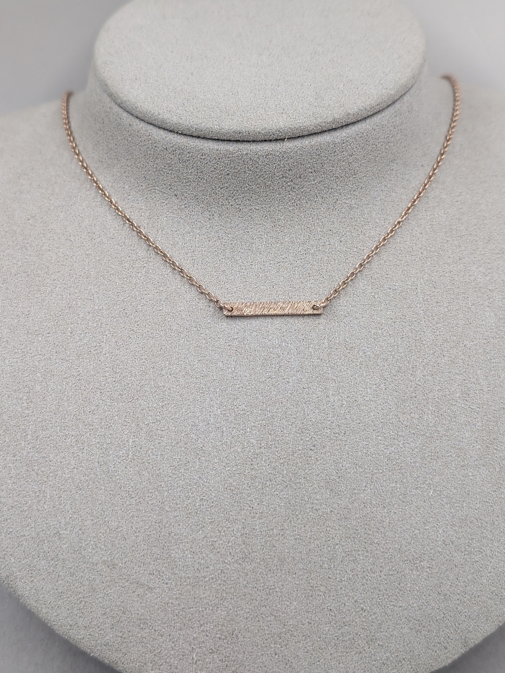 gorjana Taner Bar Mini Necklace Rose Gold Hammered Dainty | M228